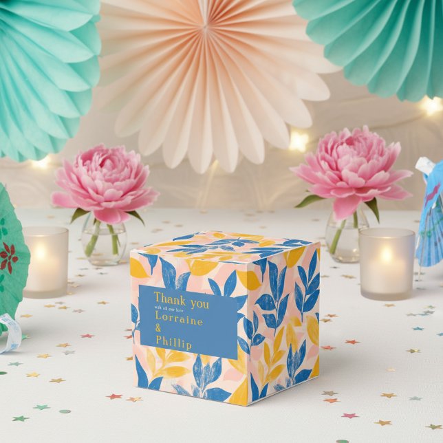 Caixinha De Lembrancinhas Obrigado de Casamento Botânico de Folha Azul e Ama (Blue and Yellow Leafy Botanical Wedding thank you Favor Boxes.)