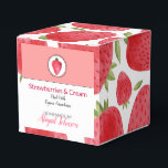 Caixinha De Lembrancinhas Pacote de Banho e Corpo Homemade | Morango<br><div class="desc">Este design de morango de aquarela fofo é totalmente personalizável, de modo que pode ser usado para qualquer um dos presentes de artesanato de morango aromatizado ou aromático, mas também para projetos de costura e artesanato que tenham um tema de morango ou padrão de morango e não apenas para os...</div>