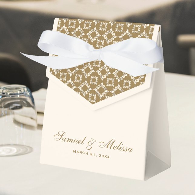 Caixinha De Lembrancinhas Padrão de Casamento Creme e Dourado (Criador carregado)