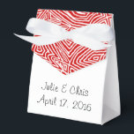 Caixinha De Lembrancinhas Padrão de impressão rabiscada vermelha<br><div class="desc">Um design divertido para um casamento elegante ou outro evento especial.</div>