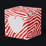 Caixinha De Lembrancinhas Padrão de Impressões Rabiscadas Vermelhas<br><div class="desc">Padrão divertido e selvagem vermelho.</div>