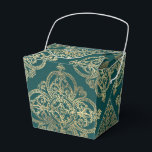 Caixinha De Lembrancinhas Padrão de Trabalho em Ferro Teal e Dourado<br><div class="desc">Caixa de favor vintage em acentos de azul-verde e dourado.</div>