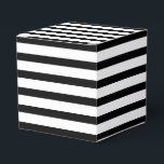 Caixinha De Lembrancinhas Presente moderno de listras horizontais preto e br<br><div class="desc">Caixa de Favoritos do padrão horizontal preto e branco moderno de listras horizontais. Design moderno,  ousado e elegante.</div>