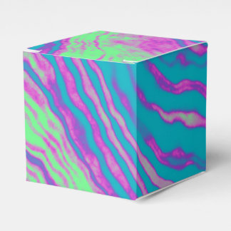 Caixinha De Lembrancinhas punk pinata : 