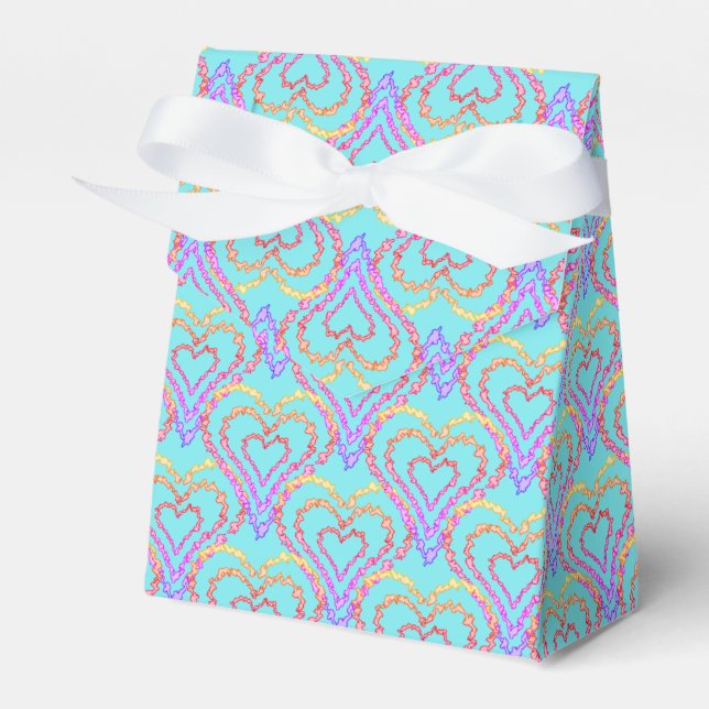 Caixinha De Lembrancinhas Rainbow Love Heart Pattern Over Light Teal (Frente)
