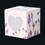 Caixinha De Lembrancinhas Relevo Rosa Bege Com Flores<br><div class="desc">Padrão floral de aquarela em fundo de relevo rosa bege para casamento</div>