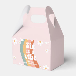 Caixinha De Lembrancinhas Retro Six é um Aniversário de 6 anos Vibe Rainbow 