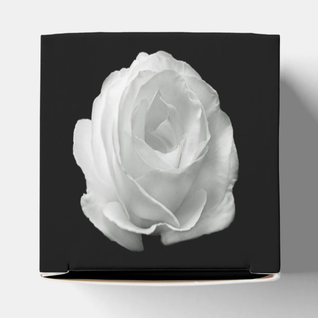 Caixinha De Lembrancinhas rosa branco sobre fundo preto (Topo)