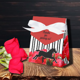 Caixinha De Lembrancinhas Rosas vermelhas De Aquarelas Derby Tent.