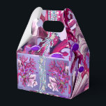 Caixinha De Lembrancinhas Sereia do Oceano Roxo<br><div class="desc">Detalhe da minha design de sereia do oceano roxo: o oceano roxo e corais vermelhos e pérolas / Eu criei meu próprio mundo roxo onde há um oceano, onde há uma boa sereia. Ela tem dois melhores amigos: um caranguejo verde com um desenhar especial na sua casca e uma baleia...</div>
