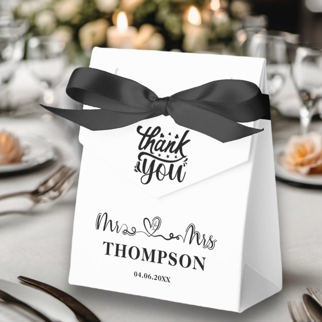 Caixinha De Lembrancinhas Sr. e Sra. Elegant Simple | Preto e branco (Criador carregado)