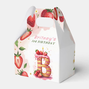 Caixinha De Lembrancinhas Strawberry Birthday Favor Box - Letra B Bolo