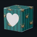 Caixinha De Lembrancinhas Teal Escuro e Dourado Padrão Coroa Real<br><div class="desc">Coroas e listras venenosas favorecem caixa em sotaque e ouro.</div>