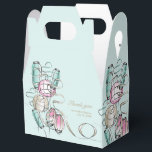 Caixinha De Lembrancinhas Tema Colorido de Lanterna Chinesa e Fita<br><div class="desc">Uma caixa de lembrança temática de Lanterna Chinesa e Fita colorida e contemporânea. O design desenhado à mão combina elementos culturais tradicionais chineses com um toque contemporâneo para trazer boa sorte,  alegria e felicidade ao seu dia especial. Combine com itens correspondentes na coleção Lanternas & Fitas.</div>