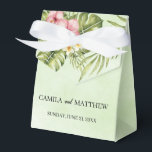 Caixinha De Lembrancinhas Watercolor Hibiscus<br><div class="desc">Cor de água da moda rosa e hibisco branco e folhas exóticas sobre fundo verde</div>