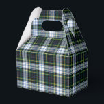 Caixinha De Lembrancinhas Xadrez Tartan Clã Gordon Branco Verde Partido<br><div class="desc">Complete suas necessidades de presente com esta linda caixa de Favor com padrão tartan do clã Gordon para qualquer ocasião especial,  incluindo aniversários,  aniversários de casamento,  feriados</div>