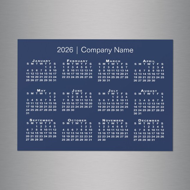 Calendário 2026 com o nome da empresa Marinho Magn (2026 Calendar with Company Name Navy Blue Magnet in situ)