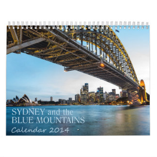 Calendário bonito Sydney da foto e montanhas azuis