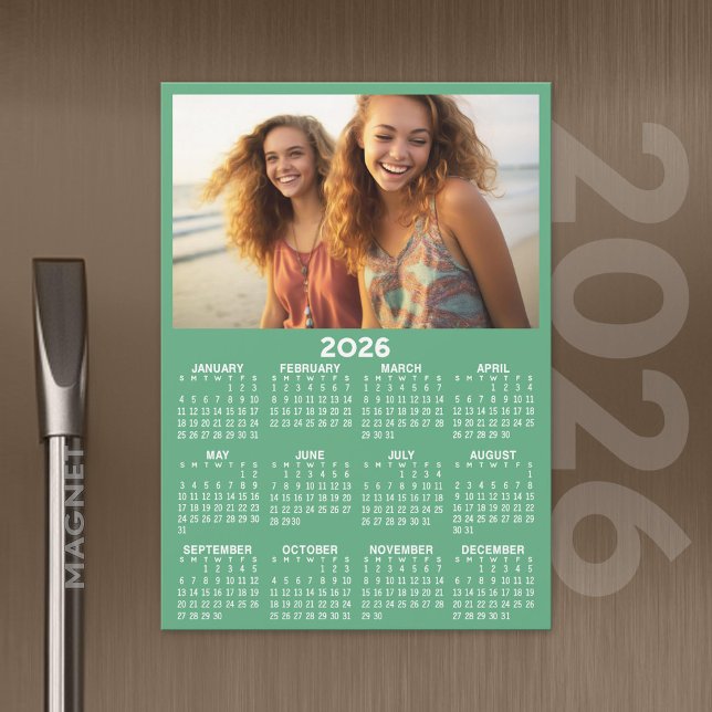 Calendário com Ano de Cheio de Fotografias Ver Mag (2026 Calendar with A Photo and Magnetic Back)