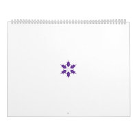 Design de mandala floral roxa e estilizada no escu