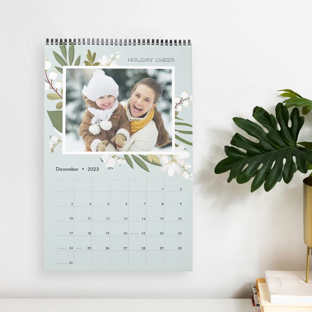 Calendário Greenery de inverno | 24 Legenda Personalizada de  (Criador carregado)