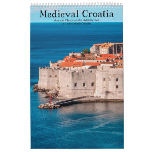 Calendário Lugares antigos medievais de Croatia no mar de