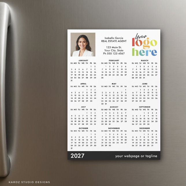 Calendário Magnético Básico Moderno de Foto de 202 (Magnetic card is shown in 5 x 7 inches. Customize and choose size.)