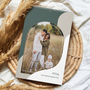 Calendário Modelo de Fotos de Família com Arco Minimalista Mo