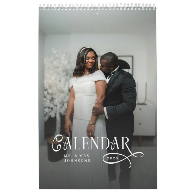 Calendário Modern Typography Custom Newlyweds Wedding Photo (Capa)