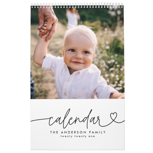 Calendário Tipografia de script feminino moderna com fotograf (Capa)