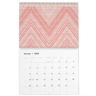 Calendário um fundo rosa e branco com padrão de diamante