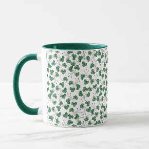 Camarões verdes na caneca branca