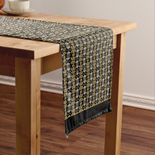 Caminho De Mesa Grande Aletha com trim preto