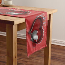 Coração Magic Red Mesa Runner House Linen