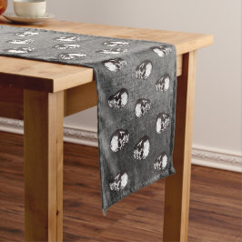 Caminho De Mesa Grande Cranio Preto e Branco de Halloween