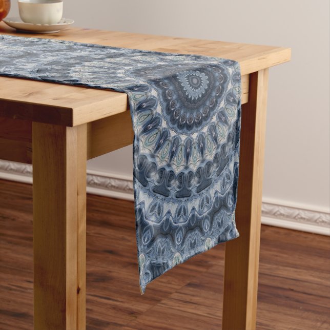 Caminho De Mesa Grande Desenho de Mandala Azul e Prateado (No Local)