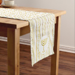 Caminho De Mesa Grande Ouro Bíblia Paleo Hebraico dizendo<br><div class="desc">Bíblia ouro Citação Paleohebraica Dizendo Mesa Runner. Escrito no antigo Paleo Hebraico,  em folha de ouro falsa estão as palavras kodesh 'YHVH Shalom Alaykim'...  A paz de Yehovah está sobre você. Nas extremidades da mesa está uma maldita mentorah de ouro.</div>
