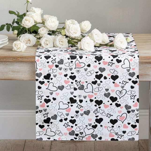 Caminho De Mesa Grande Romantic Love Gift Table Runner Pink Black Hearts (Romantic Love Gift Table Runner Pink Black Hearts)