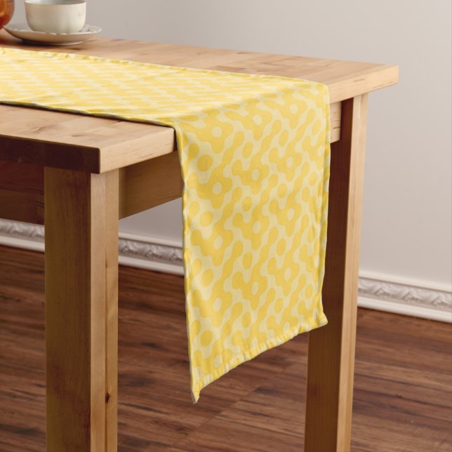 Caminho De Mesa Grande Yellow Geometric Pattern Table Runner (No Local)
