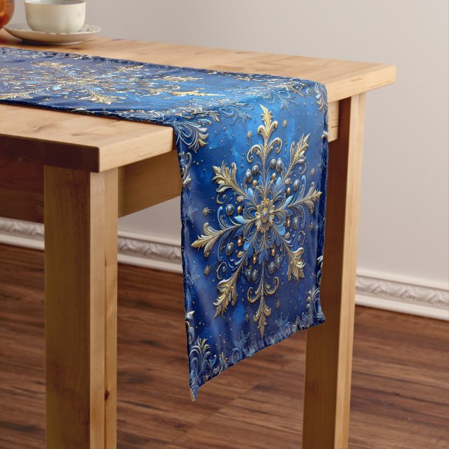 Caminho De Mesa Médio Blue Decorative Holiday Table Runner (No Local)