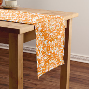 Caminho De Mesa Médio Padrão Geométrico Mandala Laranja