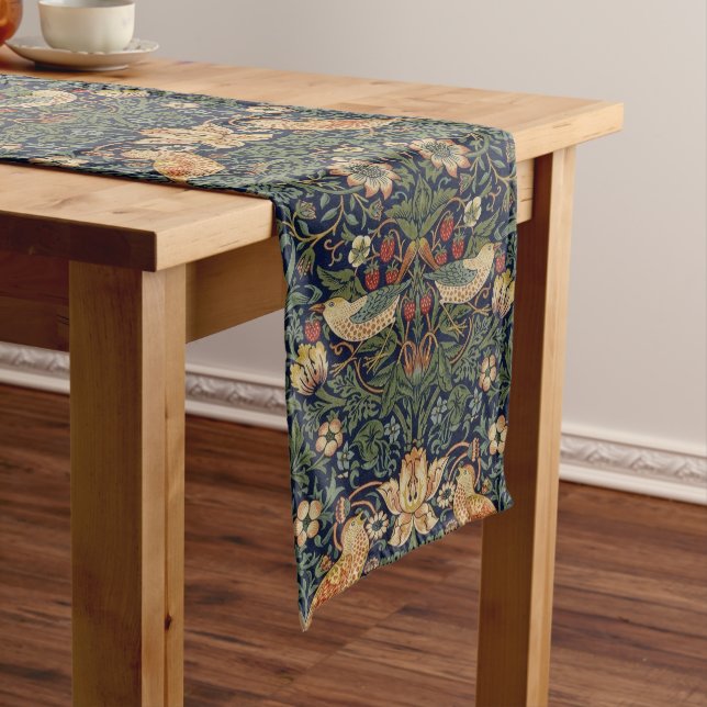 Caminho De Mesa Médio PixDezines William Morris Ladrão de Morango (No Local)