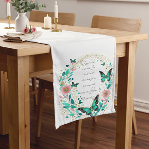 Caminho De Mesa Médio Romanos 8:28 Flores e borboletas