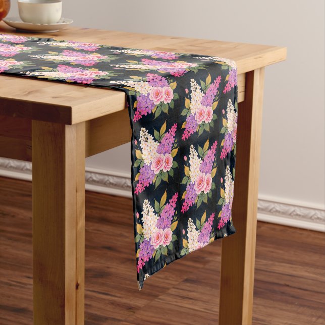 Caminho De Mesa Médio Toalha de mesa floral moderna (No Local)