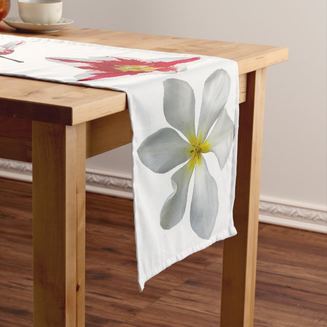 Caminho De Mesa Médio Tulipas brancas vermelhas Fechar Mesa Runner (No Local)