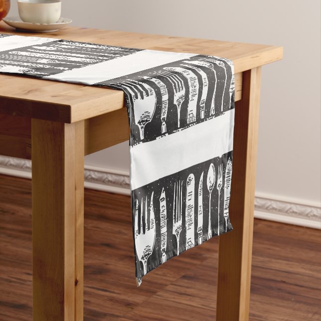 Caminho De Mesa Pequeno Arte de Pantuaria Ilustrada Retroativa, Preta e Br (No Local)