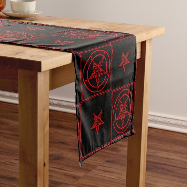 Caminho De Mesa Pequeno Baphomet (No Local)