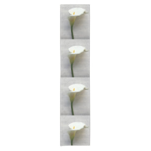 Caminho De Mesa Pequeno Calla Lily em Mesa Runner