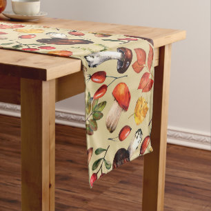 Caminho De Mesa Pequeno Cogumelos de outono