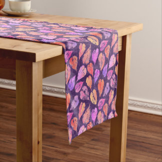 Caminho De Mesa Pequeno Colorful Fall Leaves On Purple Pattern